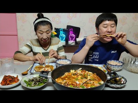 야들야들 갈치살과 짭조름한 양념이 일품인 갈치조림 먹방