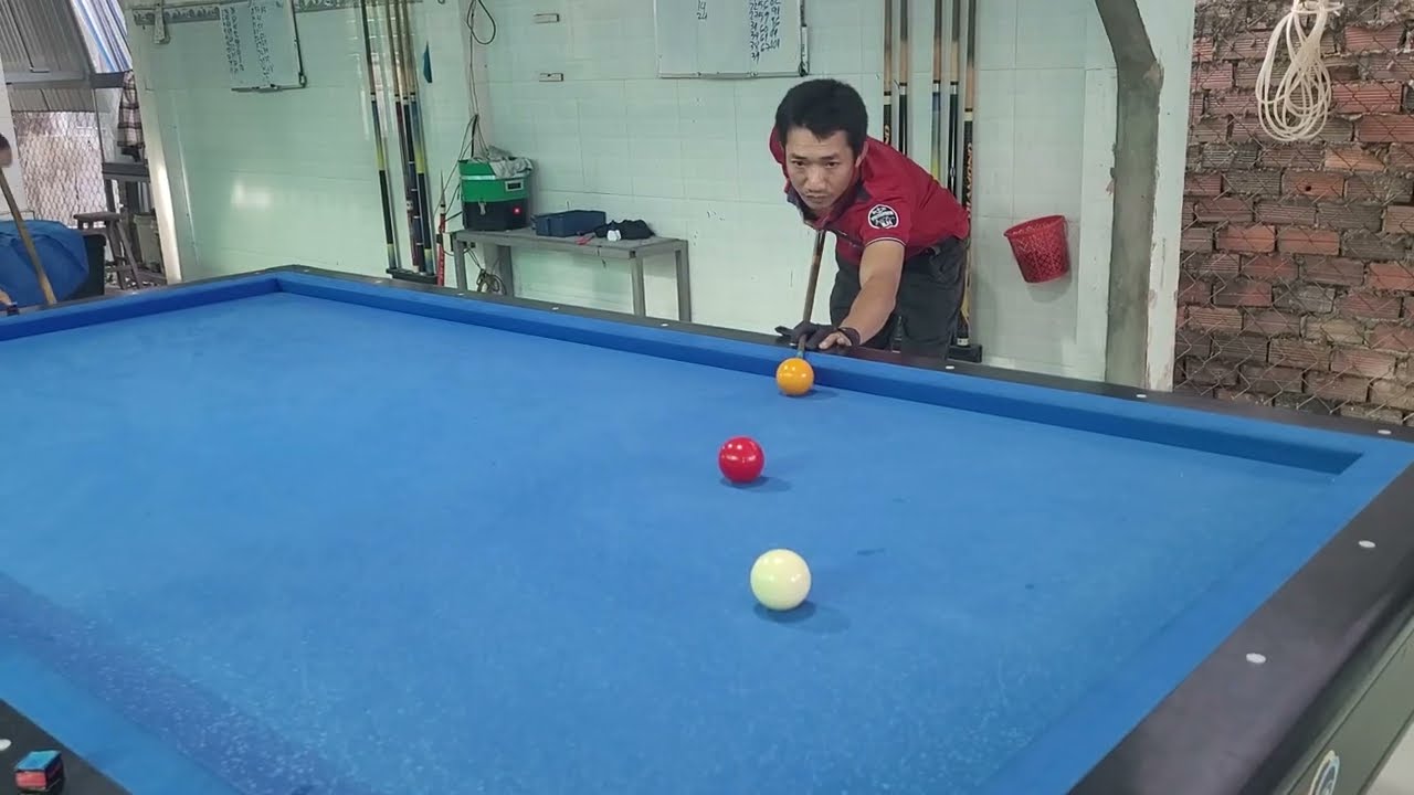 Tú Ken  lội ngược dòng đi cơ chí mạng chiến thắng. 