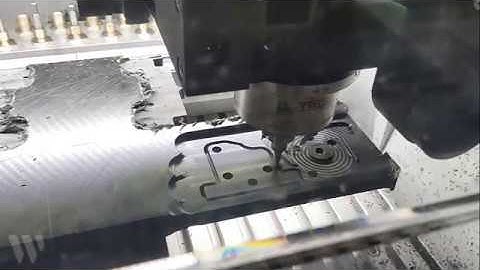 Plastic part milling with DATRON neo