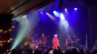 Debbie Harry BLONDIE &amp; Jesse Malin 2019 LIVE Fairytale of New York 12/14/19 Bowery NYC Pogues Cover