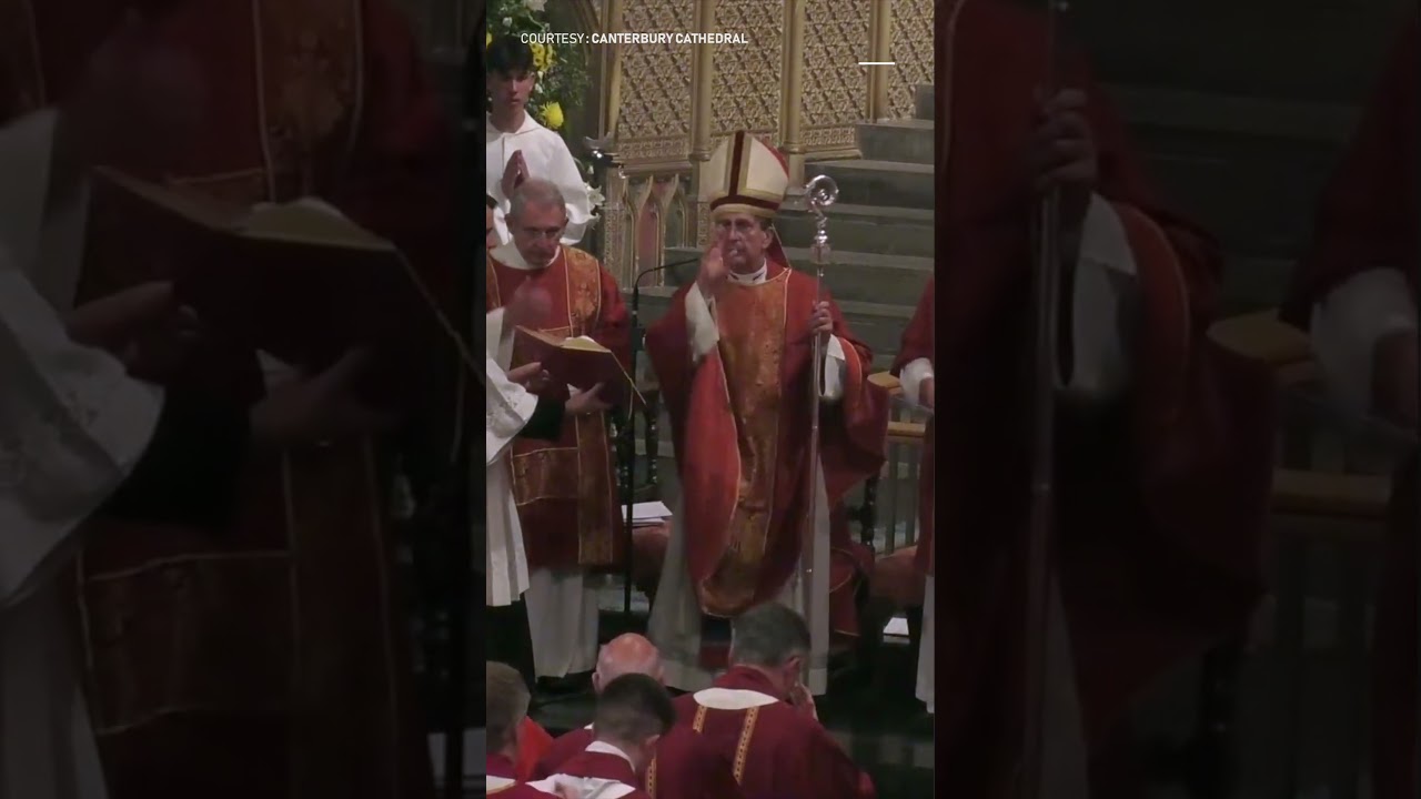Vatican celebrates Catholic Mass in Anglican Cathedral after 500 years!