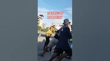 A Guy Robbed In Broad Daylight At 4 Mile Port Moresby 