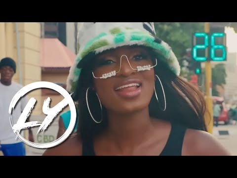 Lisa Yaro - SAVAGE (Visual)