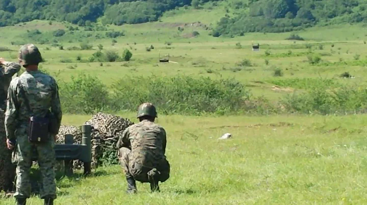 How to shoot from BOFORS 40mm L70