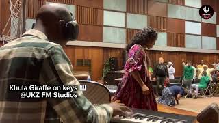 Ziyanda Tshangana Medley - Khulakahle on key Live at uKhozi FM