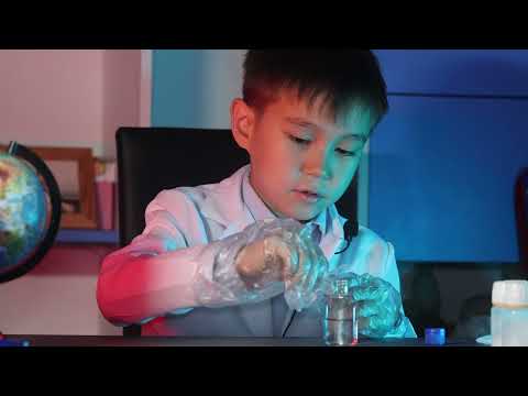 Научные опыт «Светофор в пробирке»