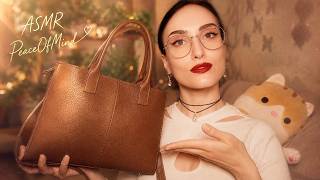 ЧТО В МОЕЙ СУМКЕ 👜 АСМР 🎧 звуки кожи и предметов👄 шепот