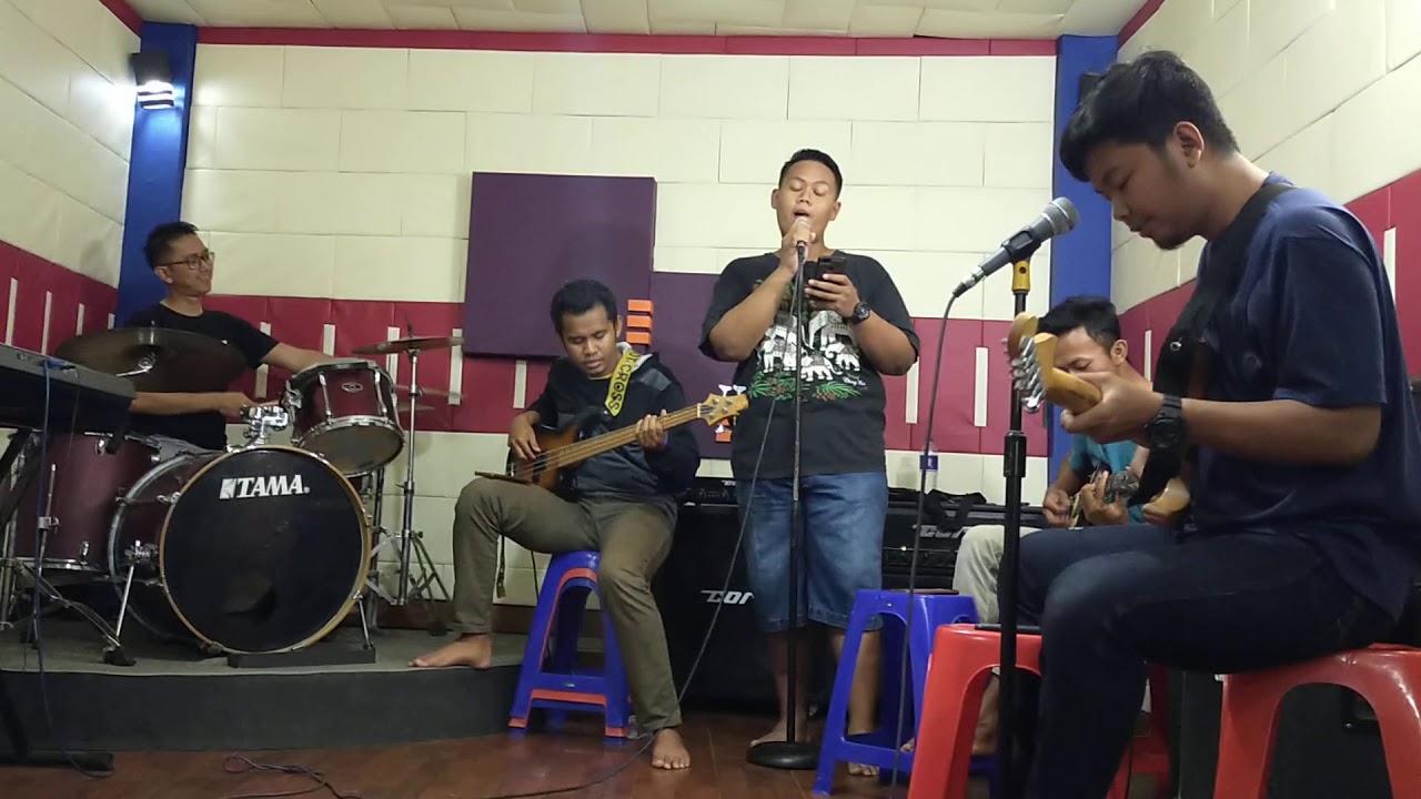 SAMSON = DIUJUNG JALAN INI = COVER JTK band - YouTube