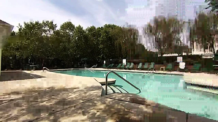 GoPro Hero 3 at the pool - testing it out