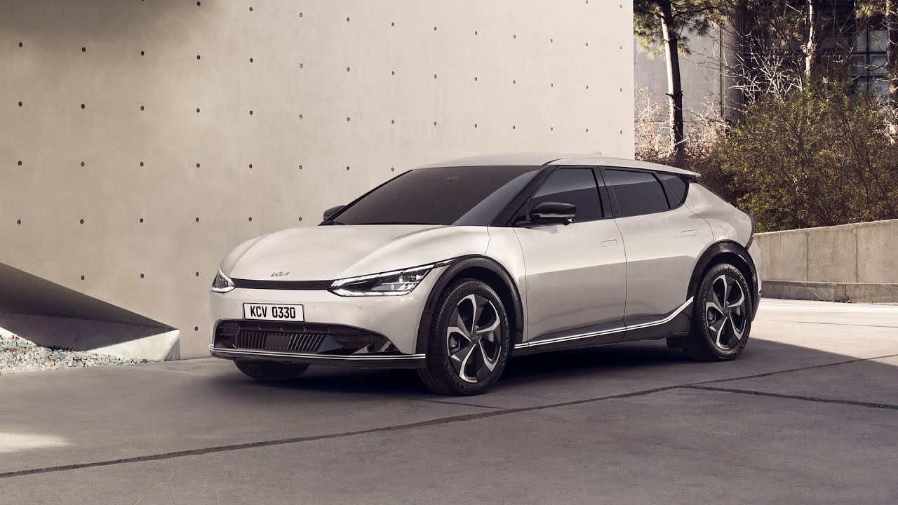 Kia раскрыла подробности об EV6 - новом электрокроссовере 2022 года