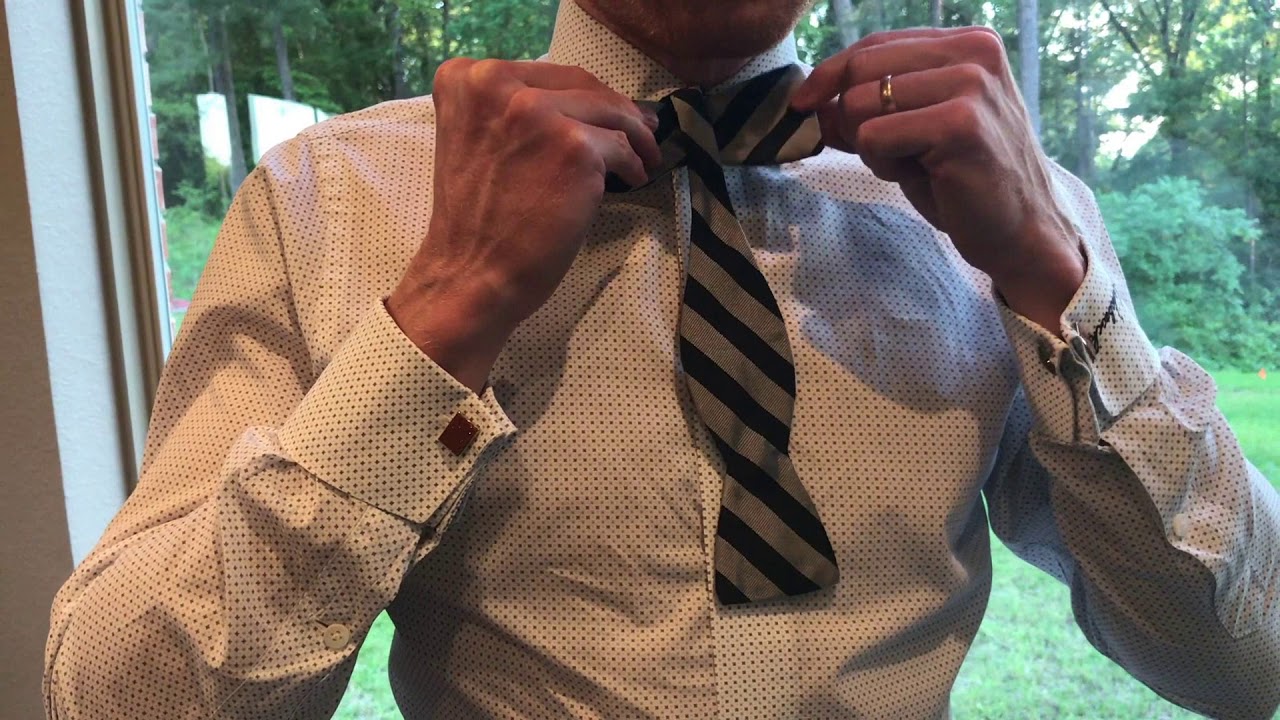 How to Tie a Bow Tie 
