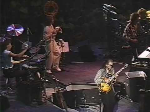 Round About / Yes - Live