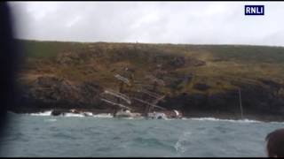 Kinsale and Courtmacsherry Harbour lifeboats help rescue 30 from sinking tall ship.
