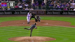 ARI@COL: Blackmon singles in a pair to cut the lead