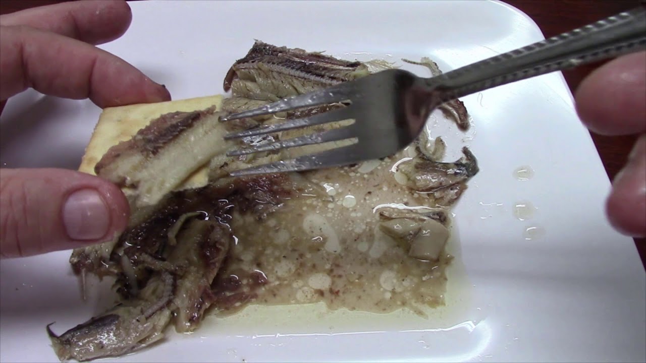 Chicken of the Sea Sardines Lightly Smoked in Oil YouTube