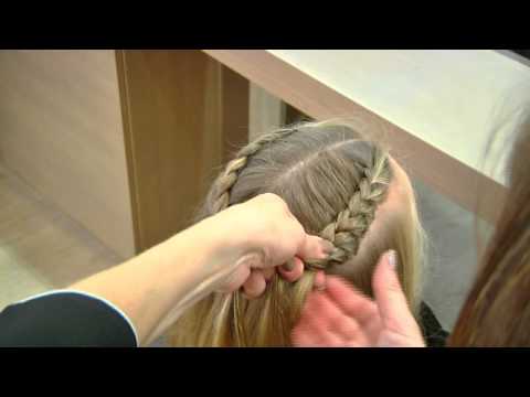Wideo: 3 sposoby na usunięcie włosów z uszu