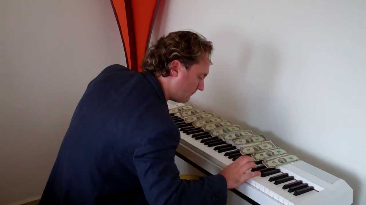 Money For Nothing (Dire Straits) - Original Piano Arrangement by MAUCOLI