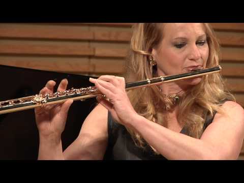 Amy Porter performs Passacaille by Rhené- Baton