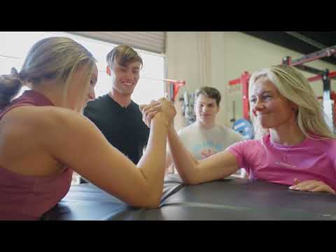 Girls Armwrestling | Biceps | Noelle Levya and Gym Mates | Subscribe for more