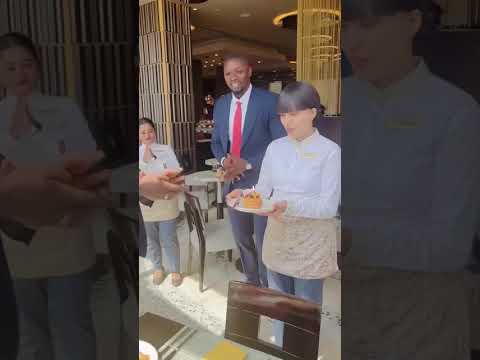 مفاجأة عيد ميلاد الرئيس السابق جورج وياه