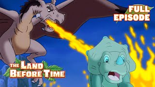 The Scary Story of Hidden Runner | Halloween Special | Full Episode | The Land Before Time