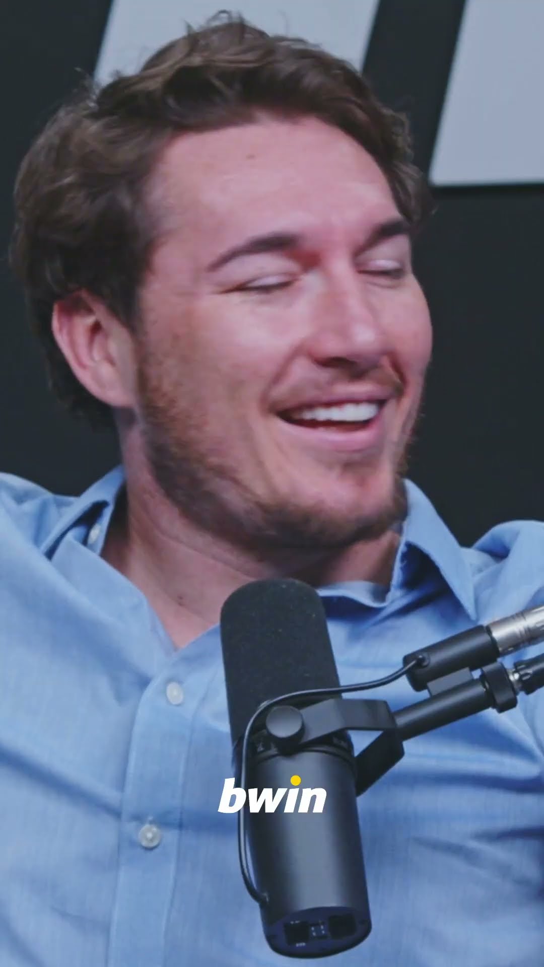 IÑAKI ANGULO DESTROZA  a la AFICIÓN del ATLETI