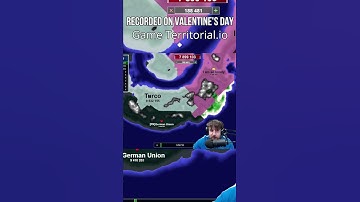 Game turns into a 2v1 #shorts