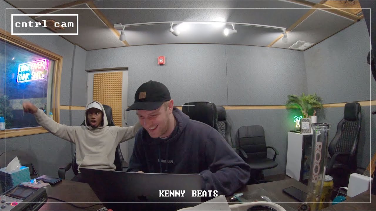 KENNY BEATS & DENZEL CURRY FREESTYLE | The Cave: Episode 12 - YouTube