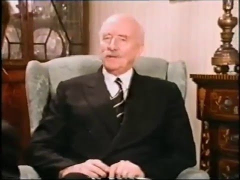 Sir Adrian Boult explains his conducting technique (video)