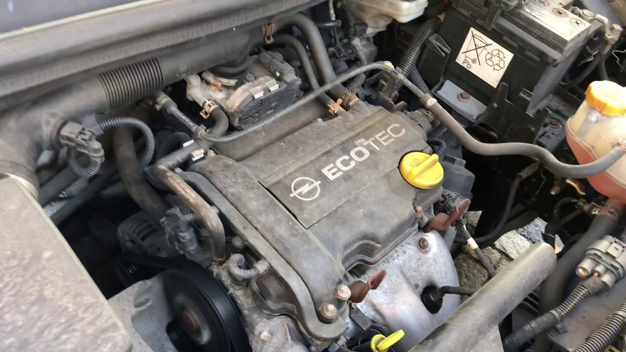 Opel Corsa D 1 0 3 Zylinder Motor Youtube