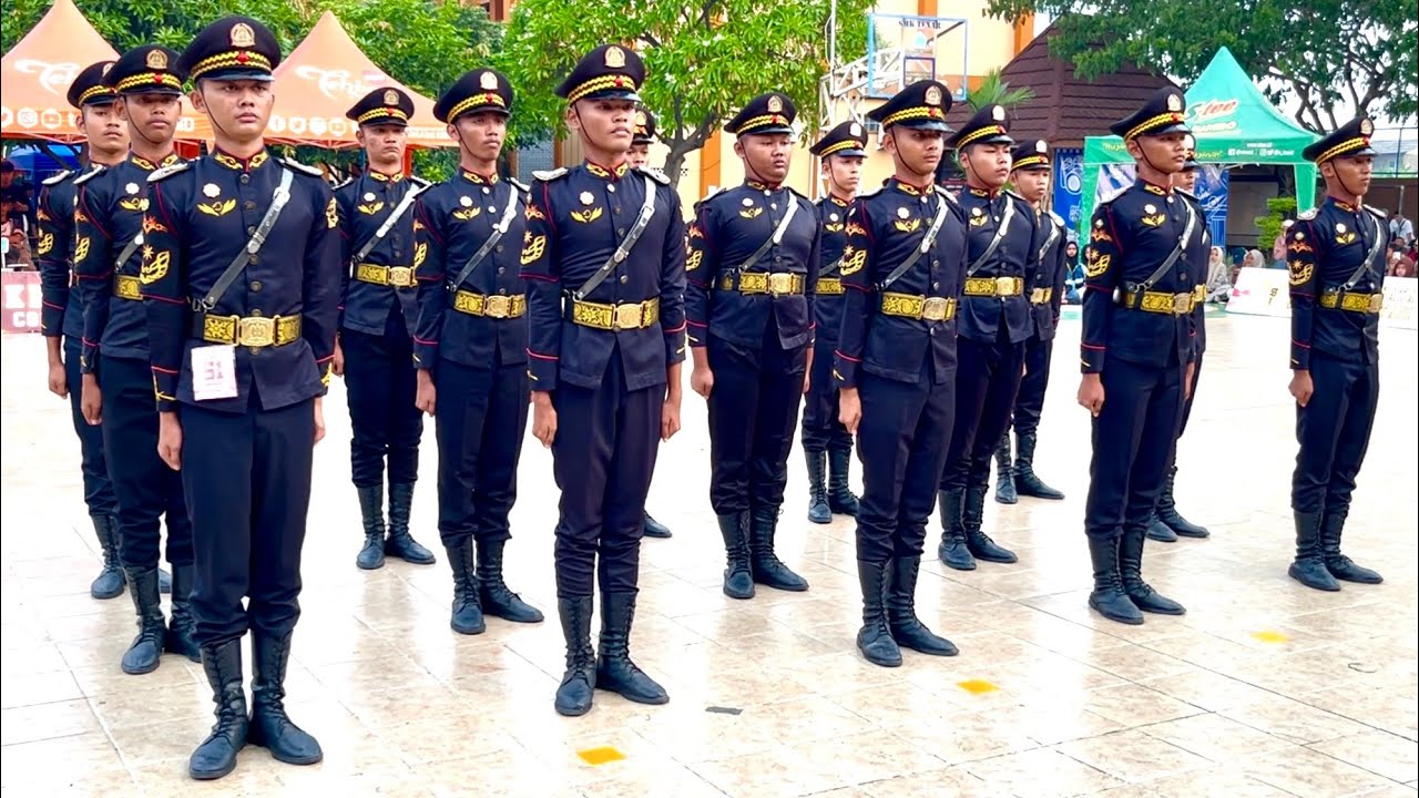 [ JUARA HARAPAN 3 ] LUAR BIASA! Penampilan Paskibra SMKN 1 Karawang (B) | LKBB 543 Competition 2025