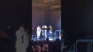 Burak Bulut Kurtuluş Kuş Ve Eda Sakız İrem Derici Sahnesinde Papatya 🌼