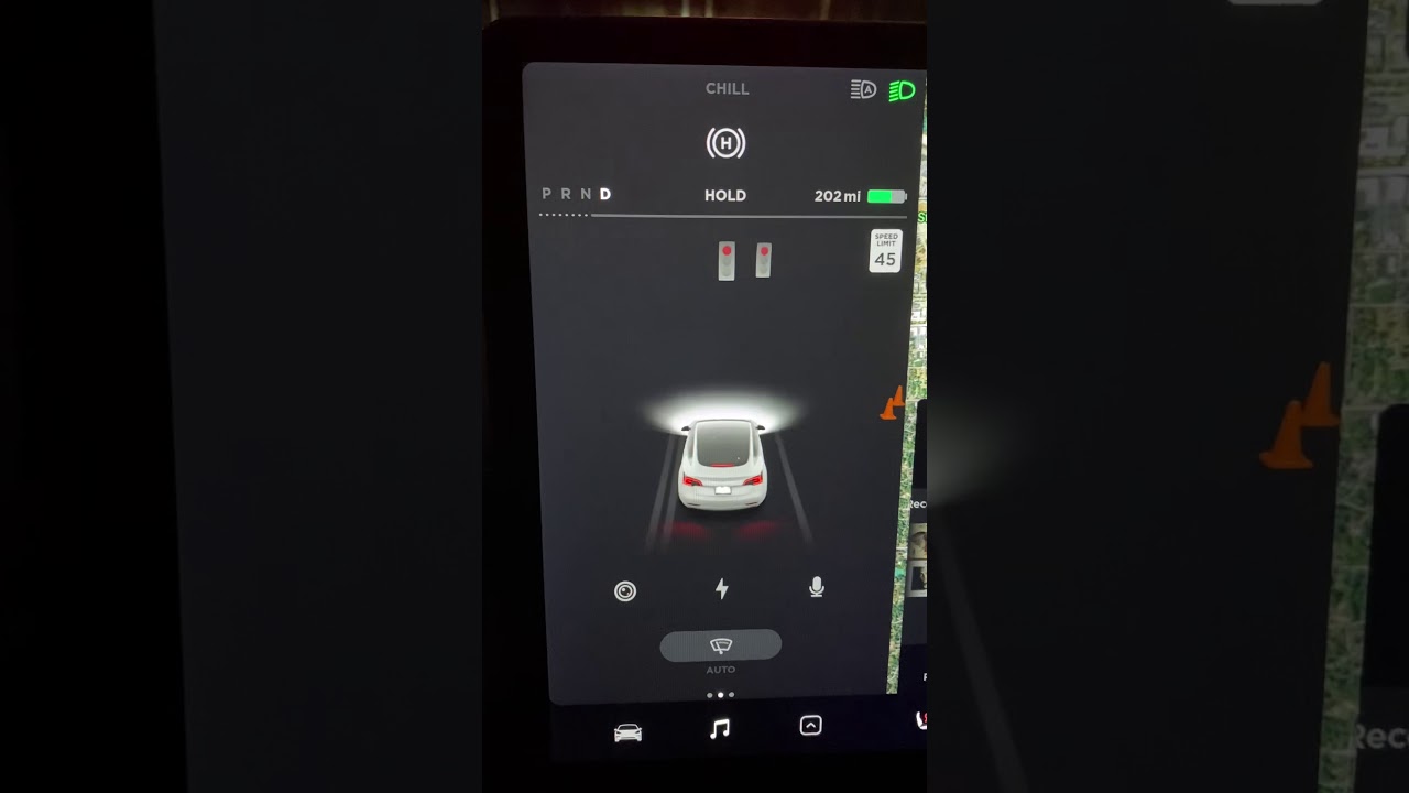 Tesla model 3 - visualization improvements at night