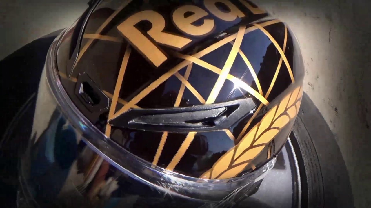 AGV K1 Pista airbrush painted 