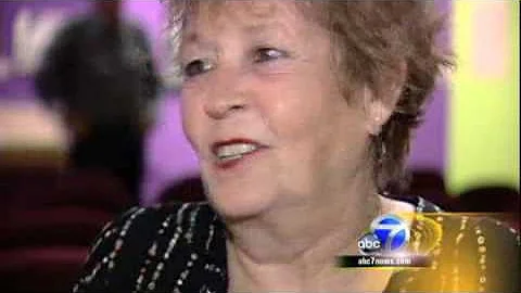 Beverly Bivens Of We Five Returns After 40 Year Re...