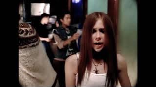 Avril Lavigne - I'm With You (For Status)