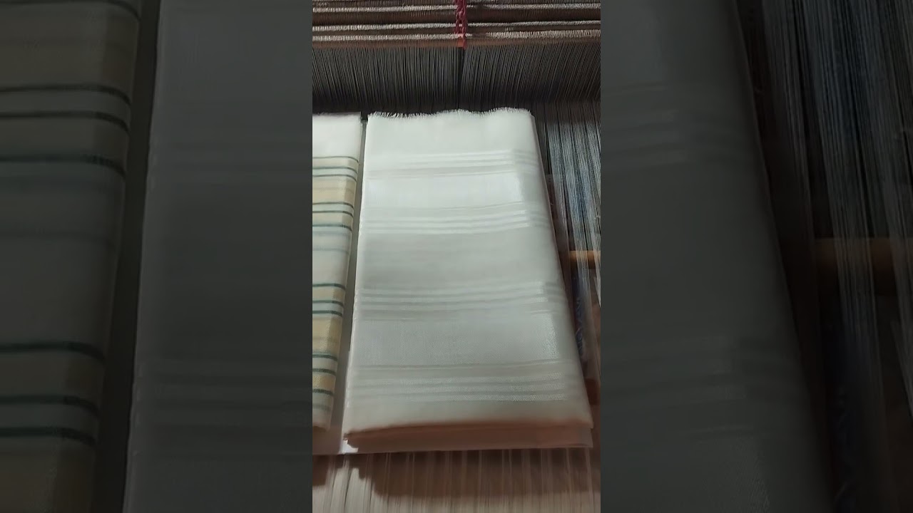 مرحبا بكم جميعا عند معلم محمد الحياني في مدينة فاس عندنا جميع أنواع جلاب التقليدي شعر حر ملكية بيزوي