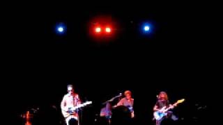 Video thumbnail of "The Feelies -- "Sunday Morning""