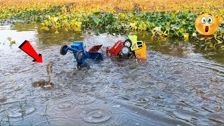 tractor struck in water and snake looking tractor /tractor video /@SachinToyx by Sachin Toyx 551 views 10 months ago 2 minutes, 20 seconds