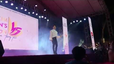 CÒN YÊU ĐÂU AI RỜI ĐI - ĐỨC PHÚC | LIVE SEN TRONG PHỐ 2019