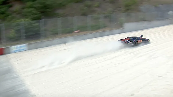Marc Caruso goes into the sand in Bristol