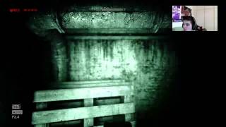 JumpScares Outlast xbox one gameplay