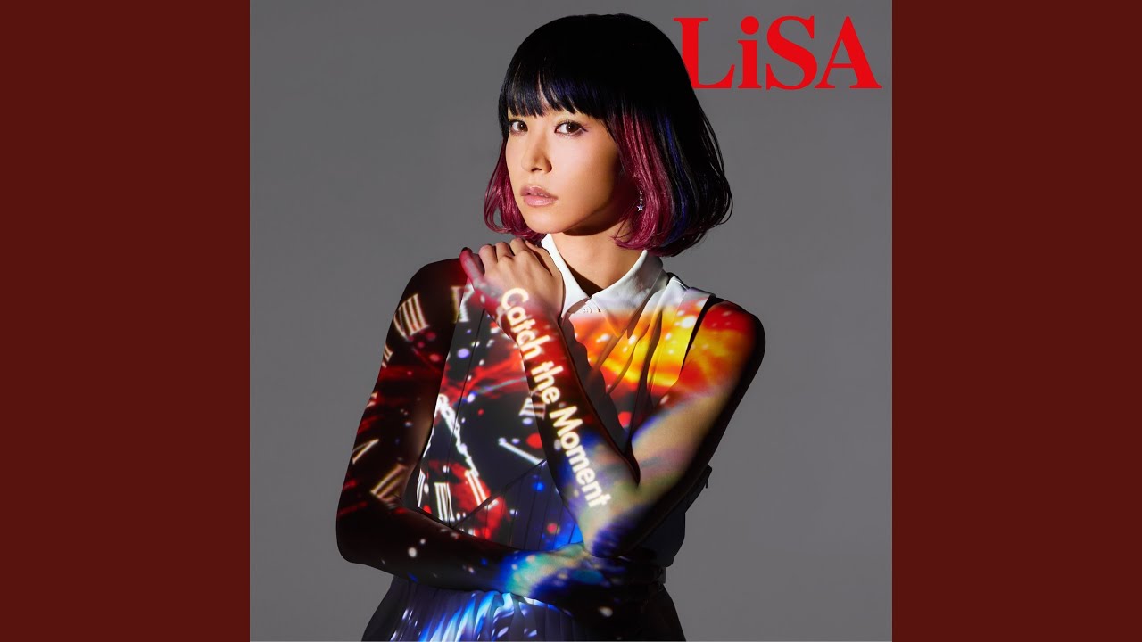 lisa catch the moment