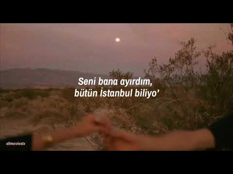 İkiye On Kala - Bütün İstanbul Biliyo (Lyrics)