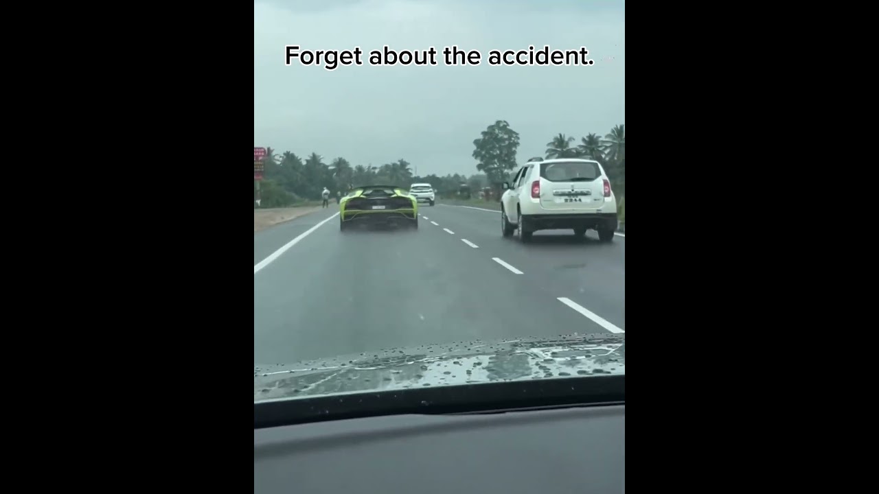 Lamborghini speed is scared.!?😱 #automobile #lamborghini ##viral #shorts #bmw