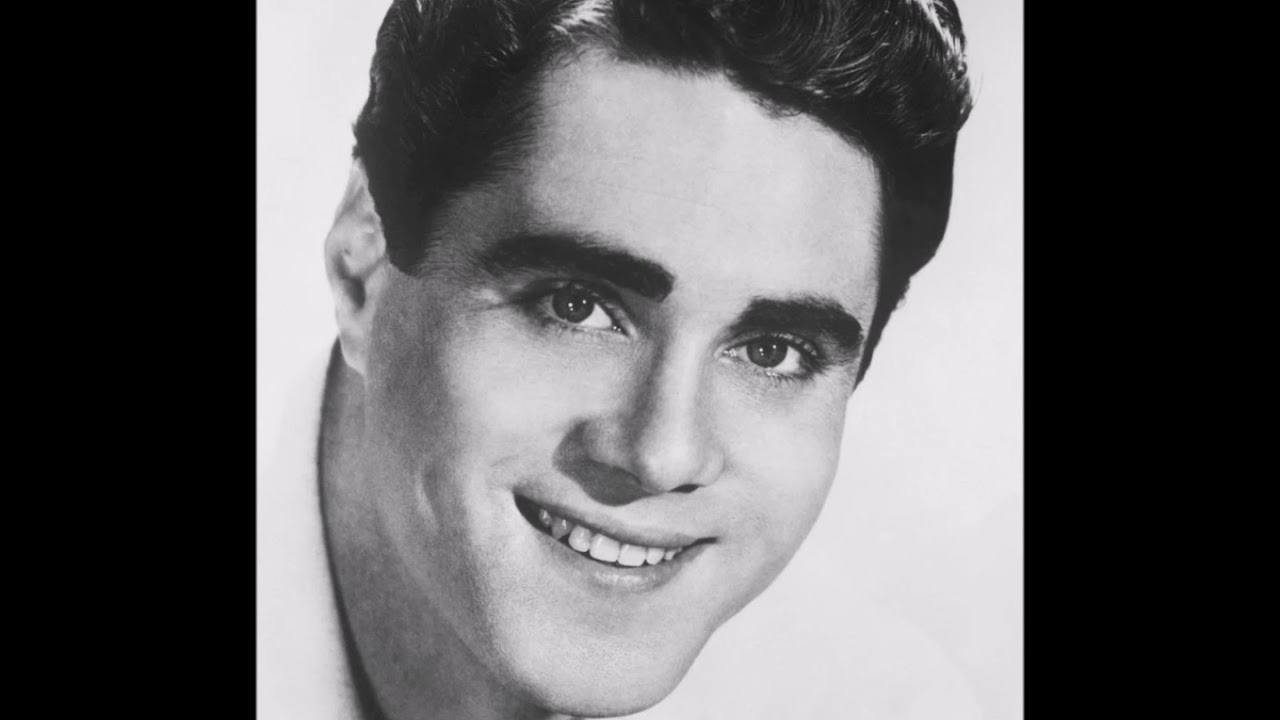 Tony Travis – Ages Ago