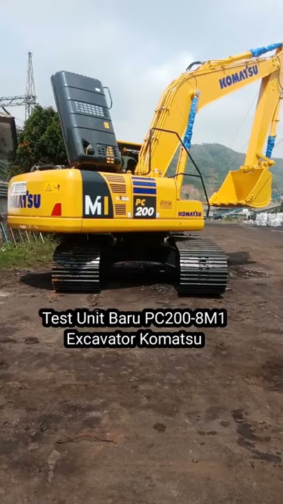 Senangnya Operator Bawa Excavator baru PC200-8M1 Komatsu Indonesia