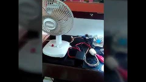 BUKAN SULAP ORANG INI MENYALAKAN KIPAS ANGIN DENGAN HP SAJA  AMAZING