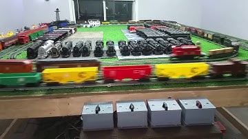 MARX TRAIN ROOM / THE TRAINS ARE RUNNING / ALL 4 TRACKS