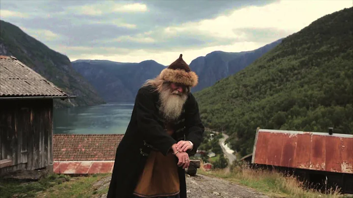 Encounter with a real life Viking in Gudvangen